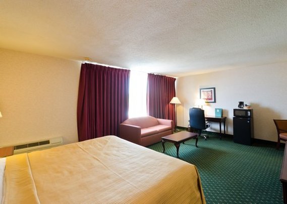 Quality Inn & Suites - Laurel, MD