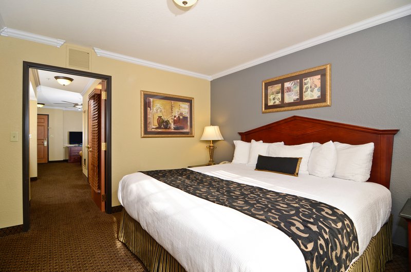 Best Western Premier Bridgewood Resort Hotel & Conference Ce - Neenah, WI