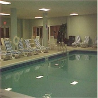 Inn By The Lake - Gilbertsville, KY