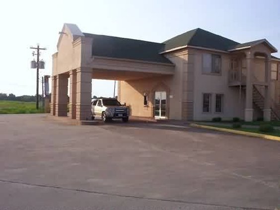 Regency Inn And Suites Rosenberg - Rosenberg, TX
