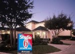Studio 6 - Houston/Spring