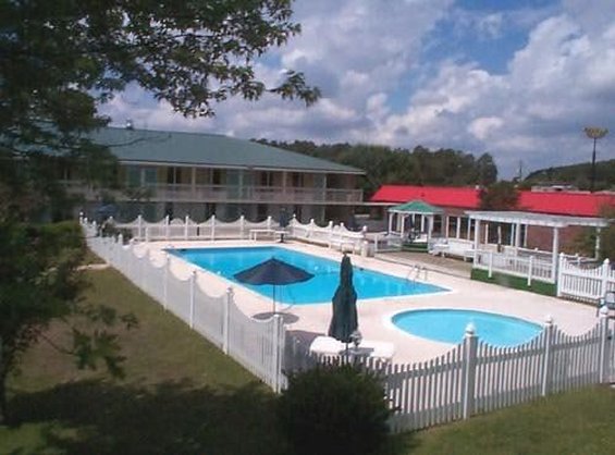 Days Inn - Aiken, SC