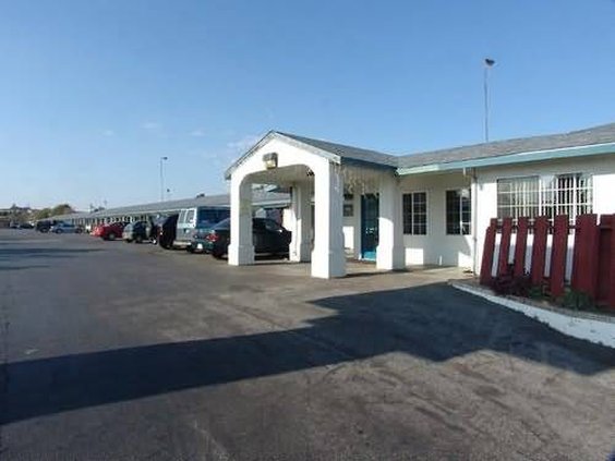 Economy Inn - Watsonville, CA