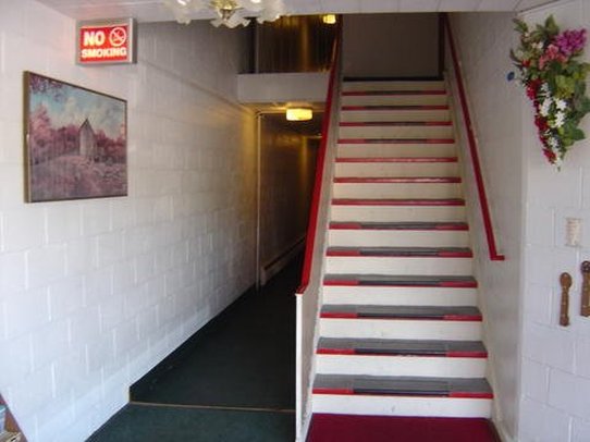 Budget Inn Motel - Herkimer, NY