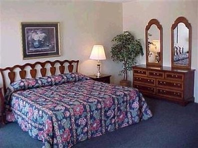 Gold Vault Inn - Radcliff, KY