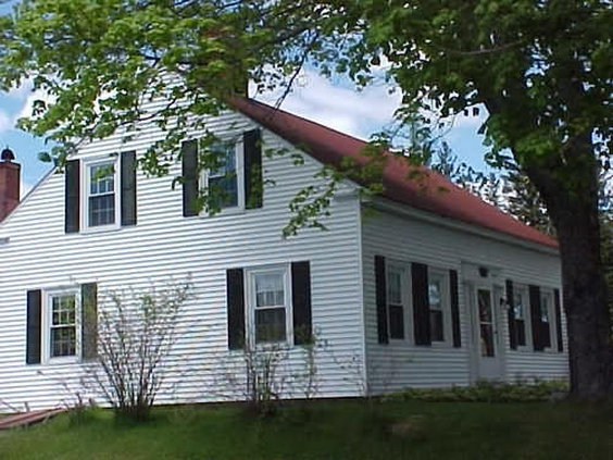 Open Hearth Inn - Ellsworth, ME