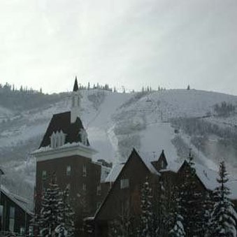 Resort Plaza