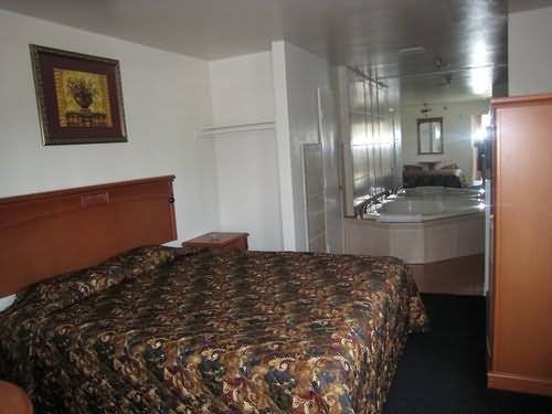 Lambert Inn - Whittier, CA