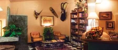 Sierra Lodge - Three Rivers, CA