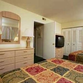Duke Tower Hotel & Condominiums - Durham, NC