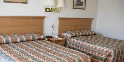 Fabens Inn - Fabens, TX