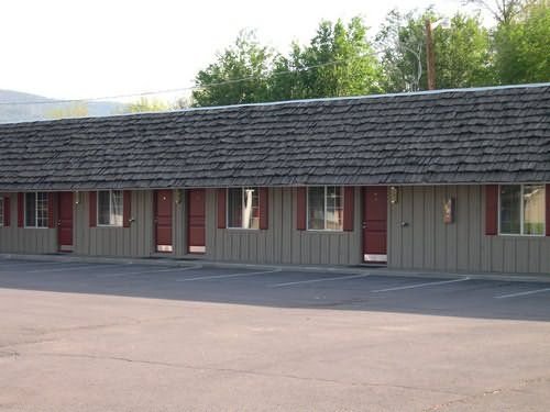 America's Best Inns & Suites - Susanville, CA
