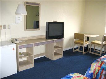 Motel 6 - Cloverdale, IN