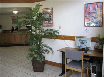 Motel 6 - Cloverdale, IN