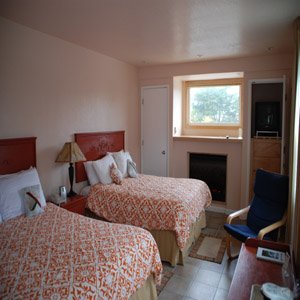 Anton Inn - Pacific Grove, CA