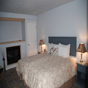 Anton Inn - Pacific Grove, CA