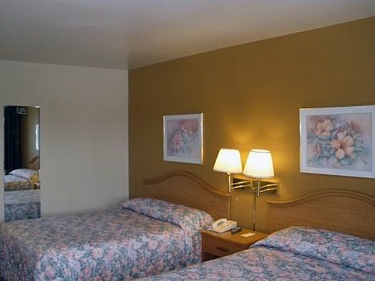 Gilroy Inn - Gilroy, CA