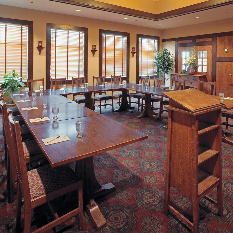 Craftsman Inn And Conference Center - Fayetteville, NY
