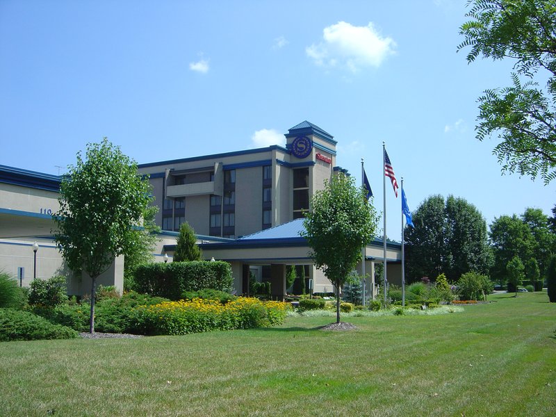 FLOWERS AND GIFTS IN HAUPPAUGE - Hauppauge, NY