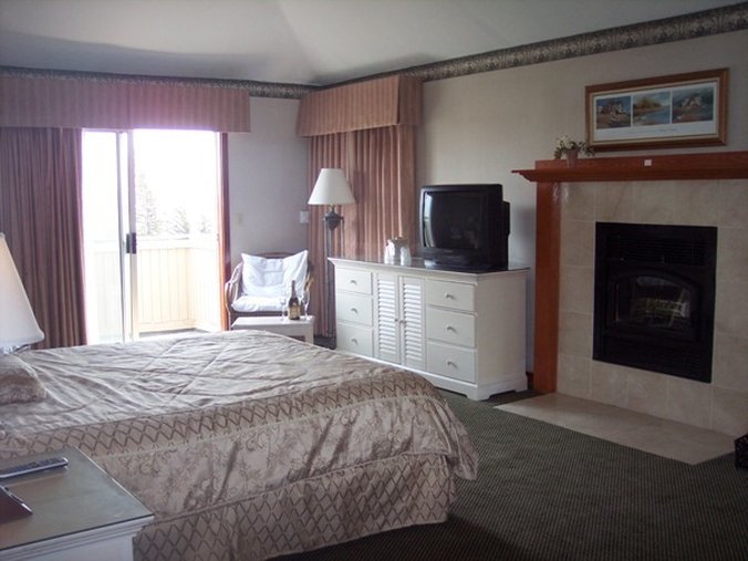 Bodega Coast Inn & Suites - Bodega Bay, CA