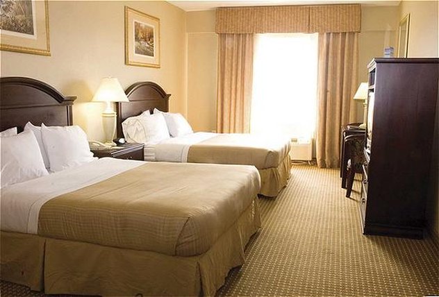 Holiday Inn Express & Suites COCOA - Cocoa, FL