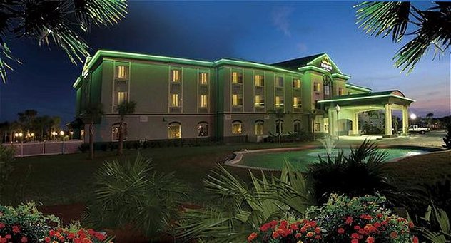 Holiday Inn Express & Suites COCOA - Cocoa, FL