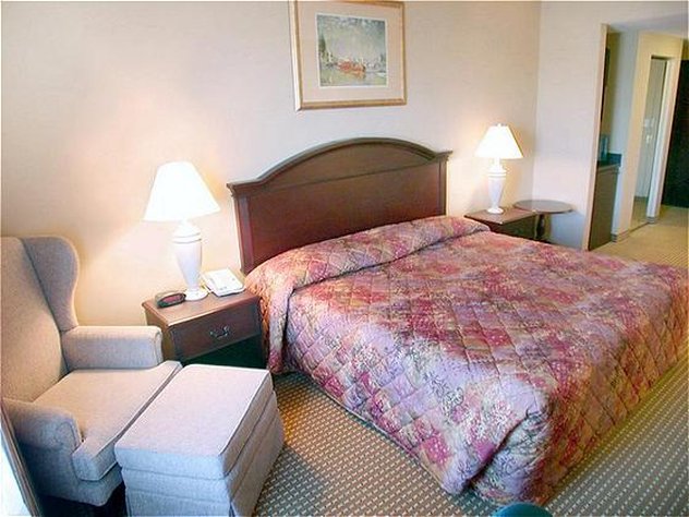 Holiday Inn Express & Suites COCOA - Cocoa, FL