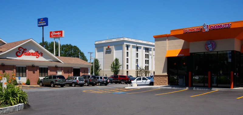 Holiday Inn Express ANDOVER NORTH-LAWRENCE - Lawrence, MA