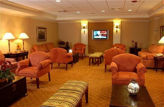 Rockville Center Inn - Lynbrook, NY