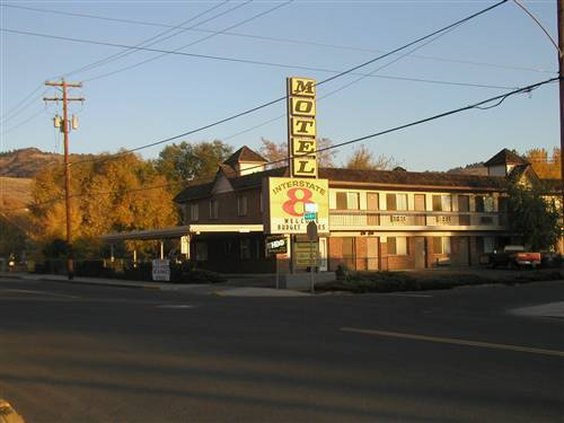 INTERSTATE 8 MOTEL - Lakeview, OR