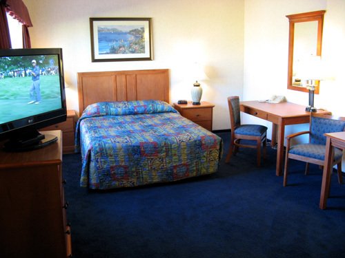 Newport Channel Inn Motel