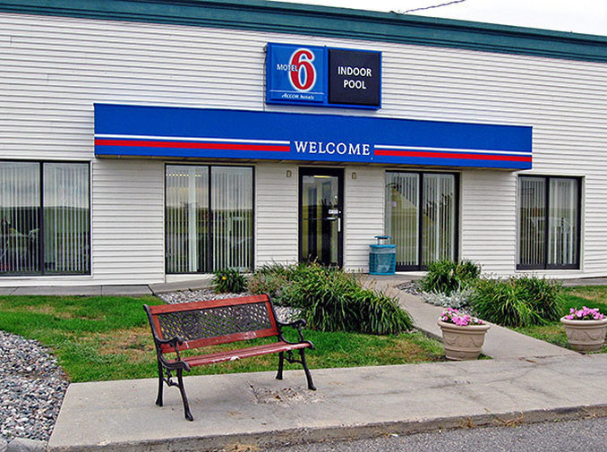 Motel 6 - Fargo, ND