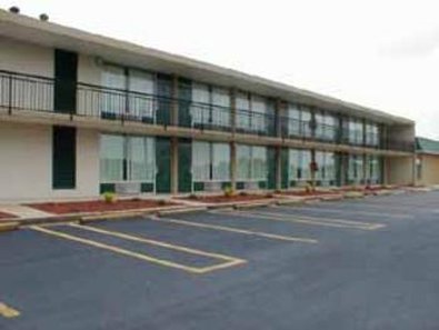 Econo Lodge - Locust Grove, GA