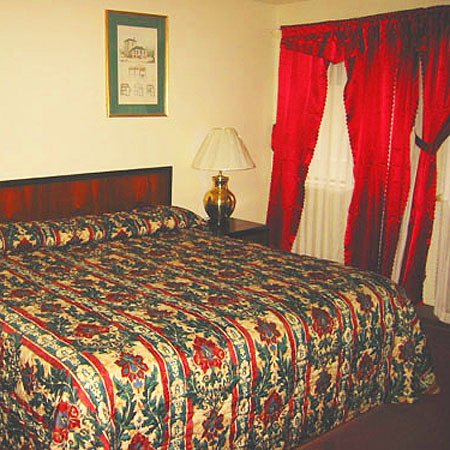 Marshfield Inn - Marshfield, MA