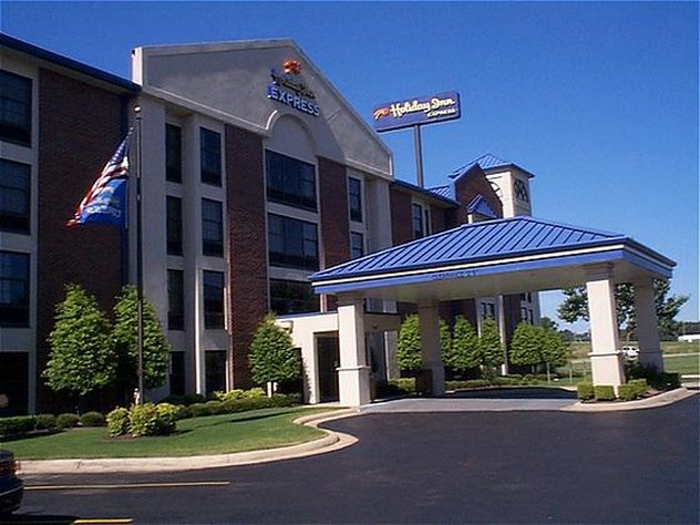 Holiday Inn Express JONESBORO - Jonesboro, AR