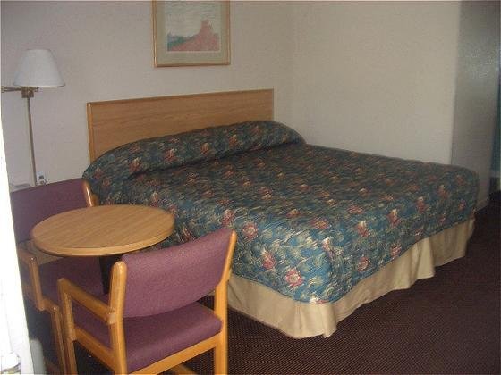 Relax Inn-Benton - Benton, AR