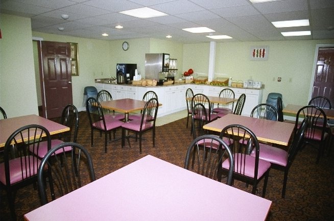 Admiralty Inn
