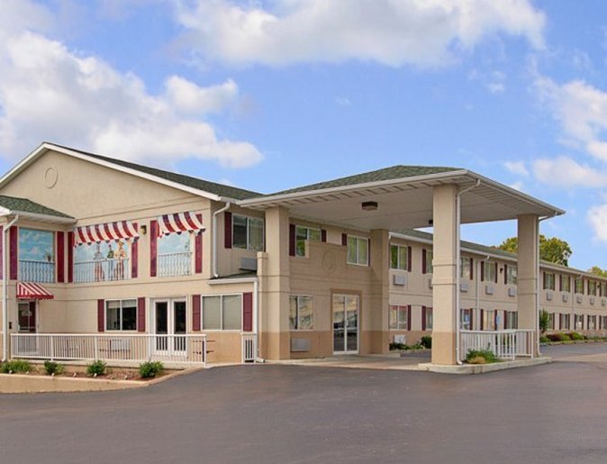 Relax Inn Lake of The Ozarks - Osage Beach, MO