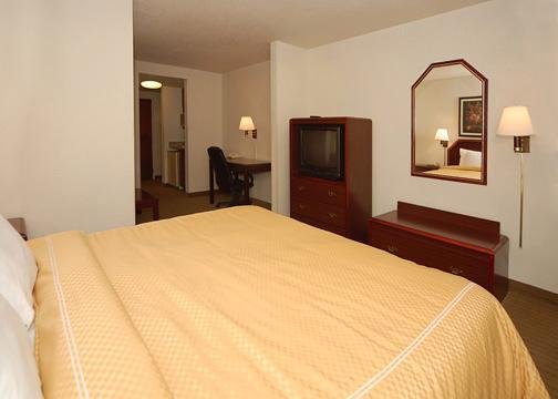 Comfort Suites Alpharetta - Alpharetta, GA