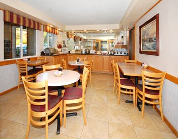 Best Western Plus-Landmark Inn - Lincoln City, OR