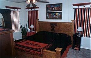 Woodrow House Bed and Breakfast - Lubbock, TX