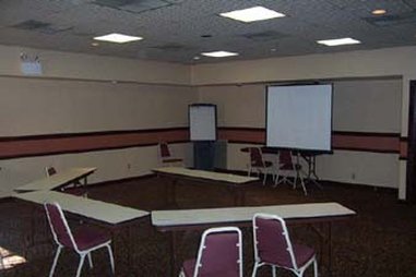 Knights Inn - Morehead, KY