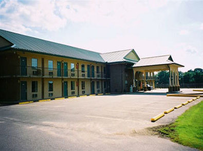 Magnolia Suites and Inn - Millington, TN