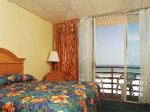 Dolphin Beach Resort - St. Petersburg, FL