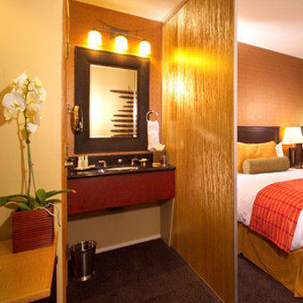 Fountaingrove Inn Hotel - Santa Rosa, CA