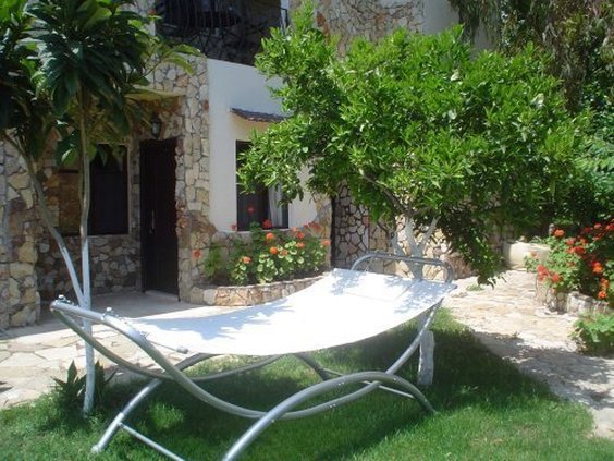 Hotel Villa Monte | Cirali, Kemer, Antalya 07980 /CIRALI | +90 242 825 72 25