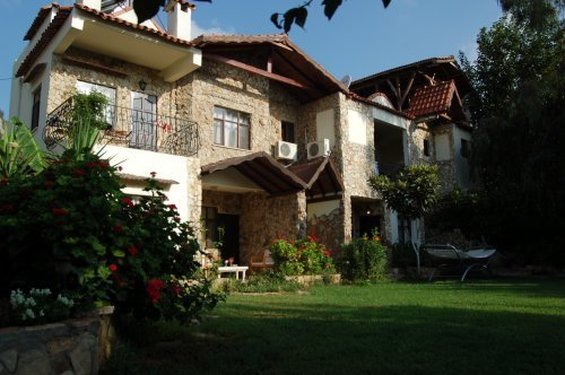 Hotel Villa Monte | Cirali, Kemer, Antalya 07980 /CIRALI | +90 242 825 72 25