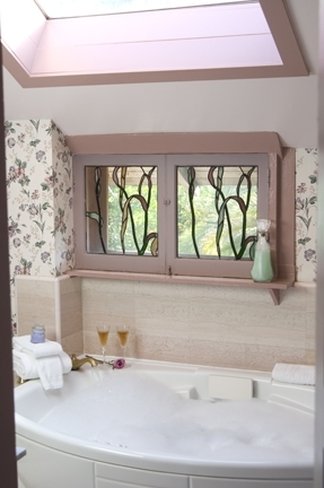 Amber House Bed & Breakfast - Sacramento, CA