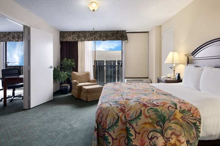 Doubletree By Hilton Hotel Midland Plaza - Midland, TX