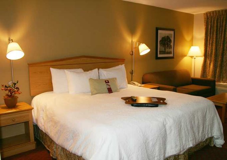Hampton Inn Columbus-Airport - Columbus, GA
